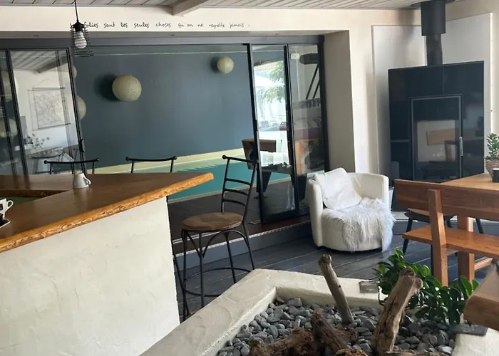 D Hotes Les Trois Chateaux Notre-Dame-de-Riez